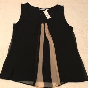NWT New York & Company black sleeveless blouse with overlay Size L